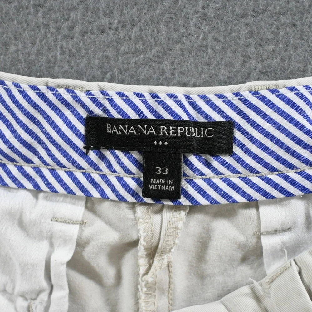 Banana Republic these banana
